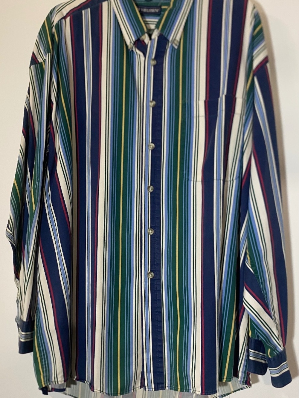 VAN HUESEN MENS L/SLEEVE COTTON SHIRT BUTTONED GREEN/BLUE MULTI STRIPED SZ XL